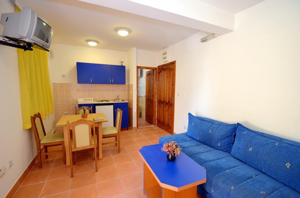 Guest House Villa Iva Budva Szoba fotó